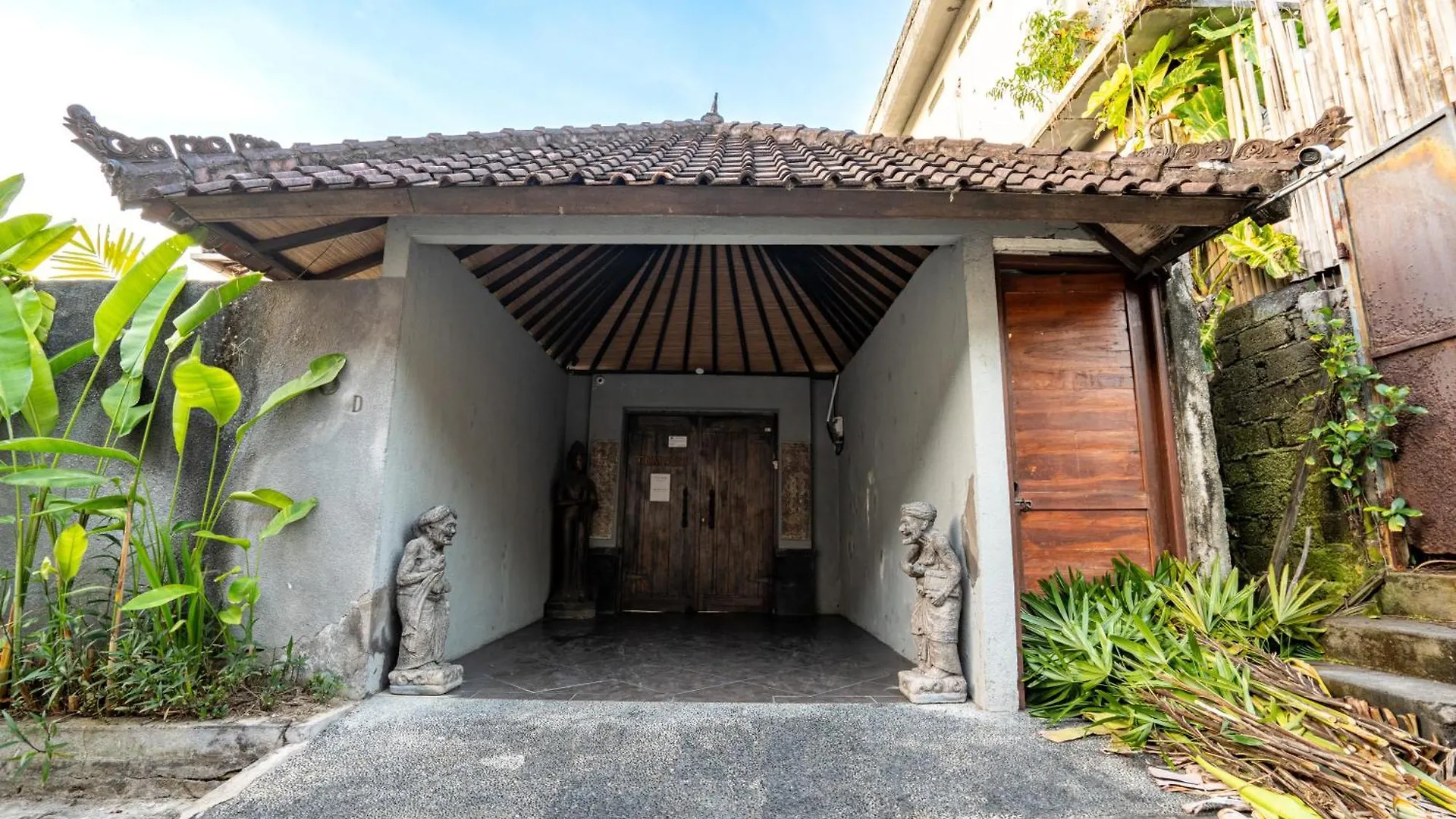 Sari Temuku Villa Seminyak
