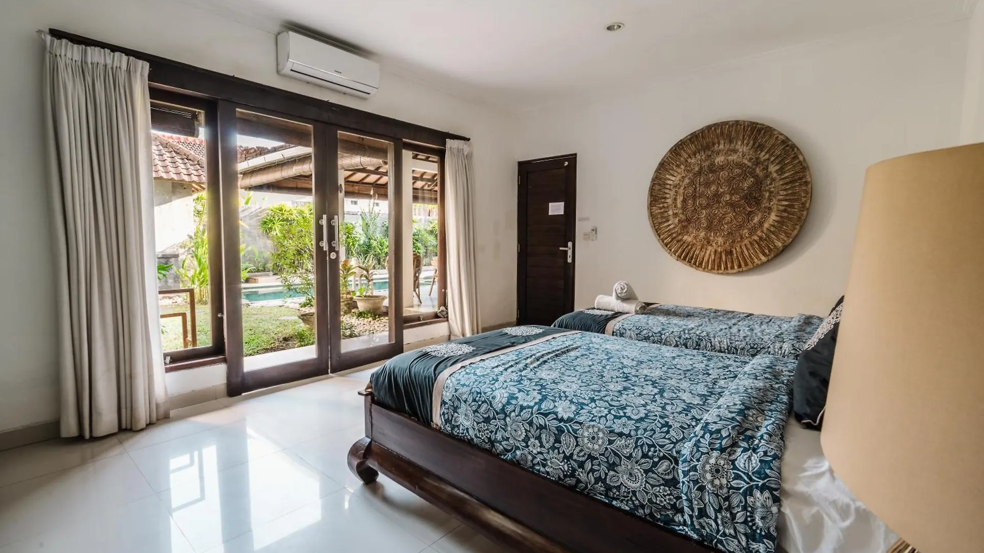 Sari Temuku Villa Seminyak