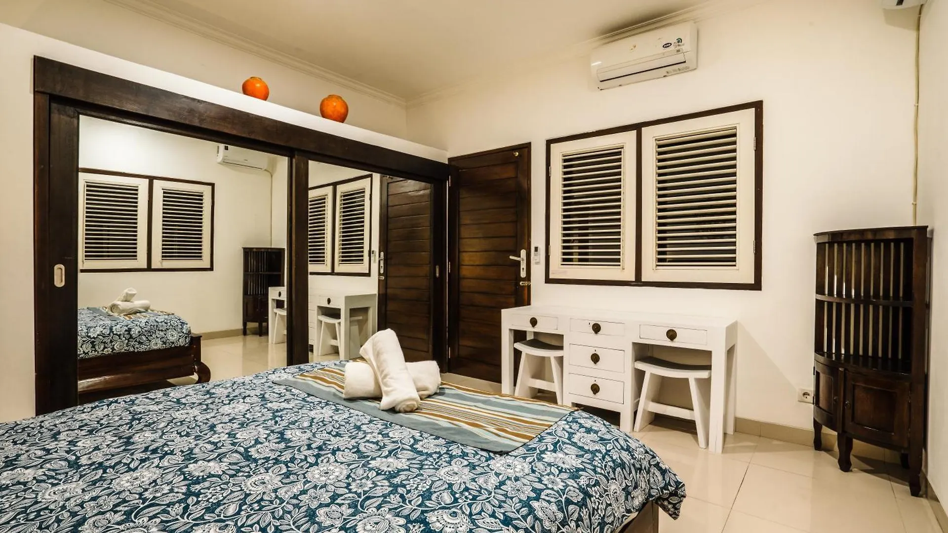 Sari Temuku Villa Seminyak Indonézia